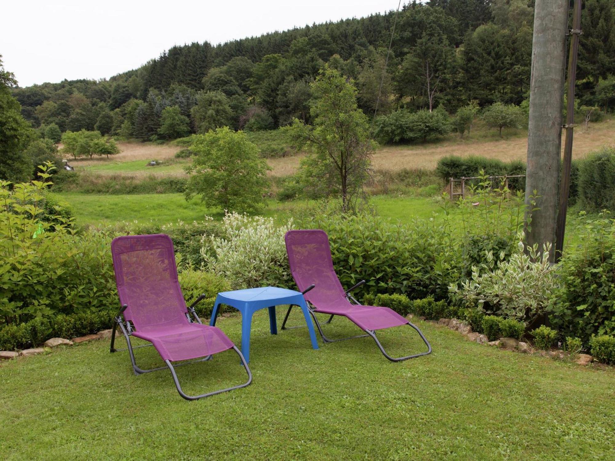 Apartment With Terrace And View Merschbach 外观 照片
