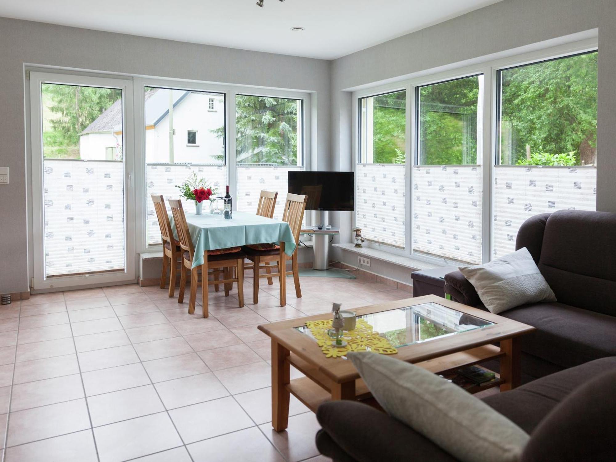 Apartment With Terrace And View Merschbach 外观 照片